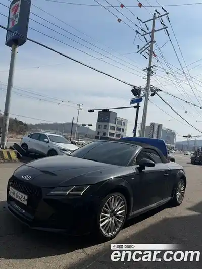 Audi TT 2016 2.0 Автомат в Москве № 544657, миниатюра 3