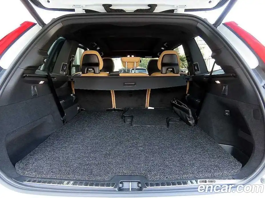 Volvo XC90 2025 2.0 Автомат в Москве № 544953, фото 6