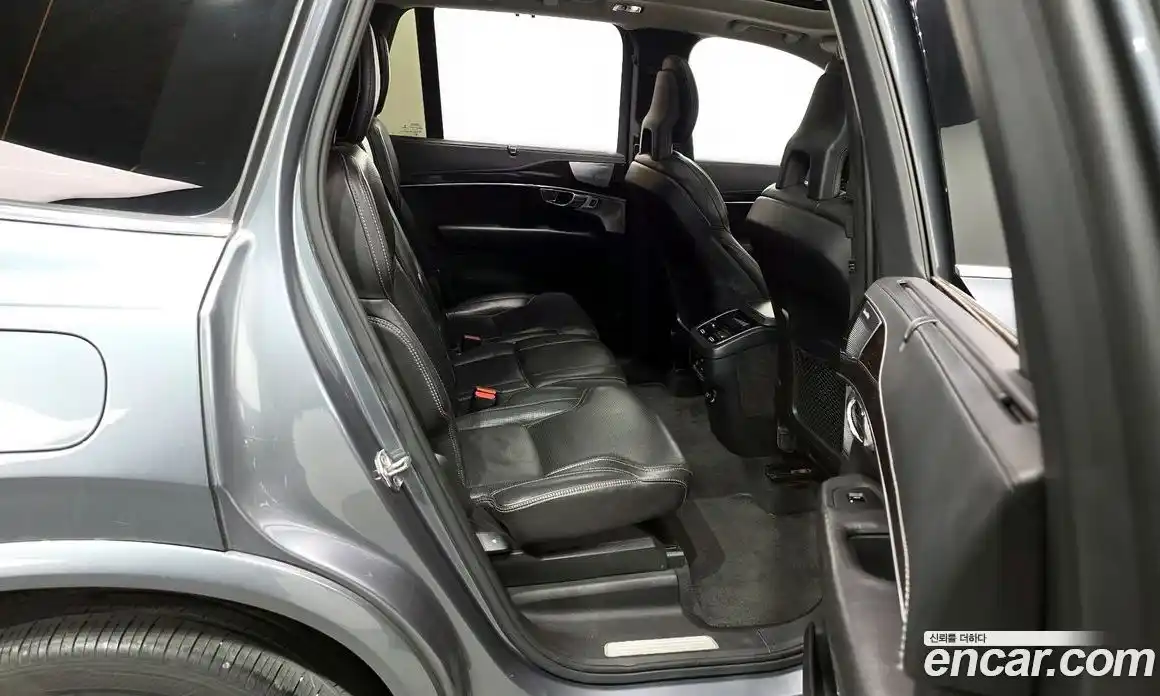 Volvo XC90 2017 2.0 Автомат в Москве № 545241, фото 12