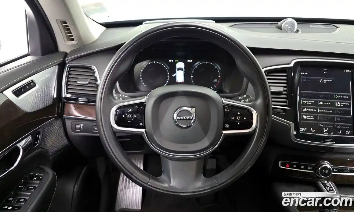 Volvo XC90 2017 2.0 Автомат в Москве № 545241, фото 13