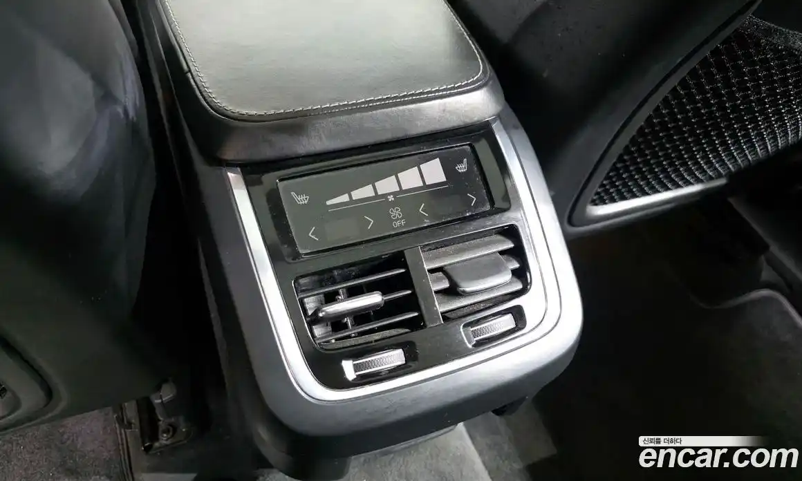 Volvo XC90 2017 2.0 Автомат в Москве № 545241, фото 18