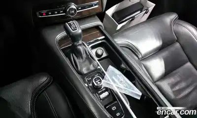 Volvo XC90 2017 2.0 Автомат в Москве № 545241, миниатюра 9