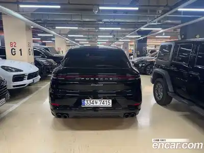 Porsche Cayenne 2024 3.0 Автомат в Москве № 545492, миниатюра 4