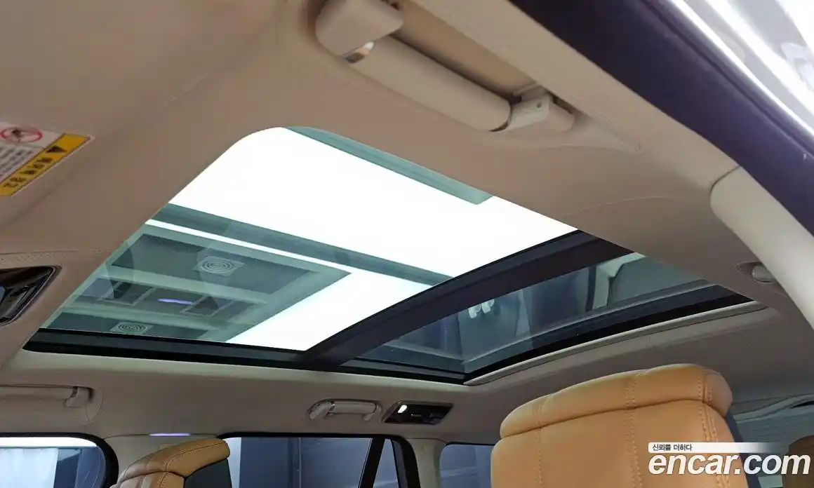 Land Rover Range-Rover 2019 4.4 Автомат в Москве № 546163, фото 18