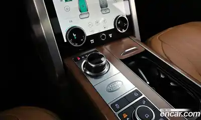 Land Rover Range-Rover 2019 4.4 Автомат в Москве № 546163, миниатюра 9