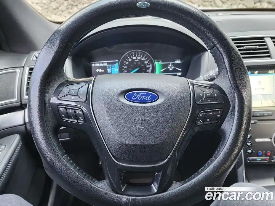 Ford Explorer 2019 2.3 Автомат в Москве № 547500, фото 15