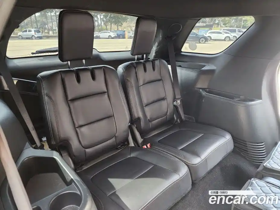 Ford Explorer 2019 2.3 Автомат в Москве № 547500, фото 18