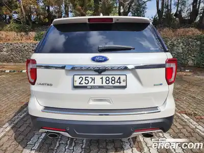 Ford Explorer 2019 2.3 Автомат в Москве № 547500, миниатюра 5