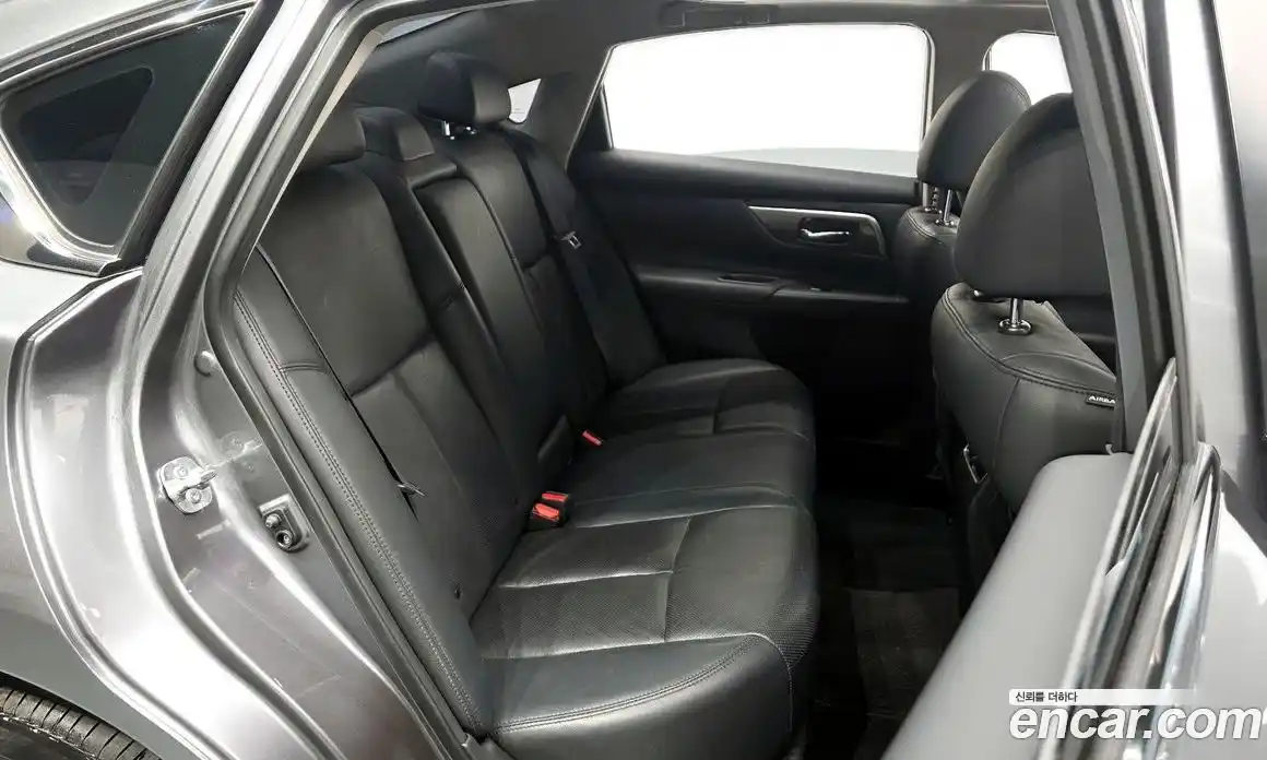 Nissan Altima 2016 2.5 Автомат в Москве № 548079, фото 12