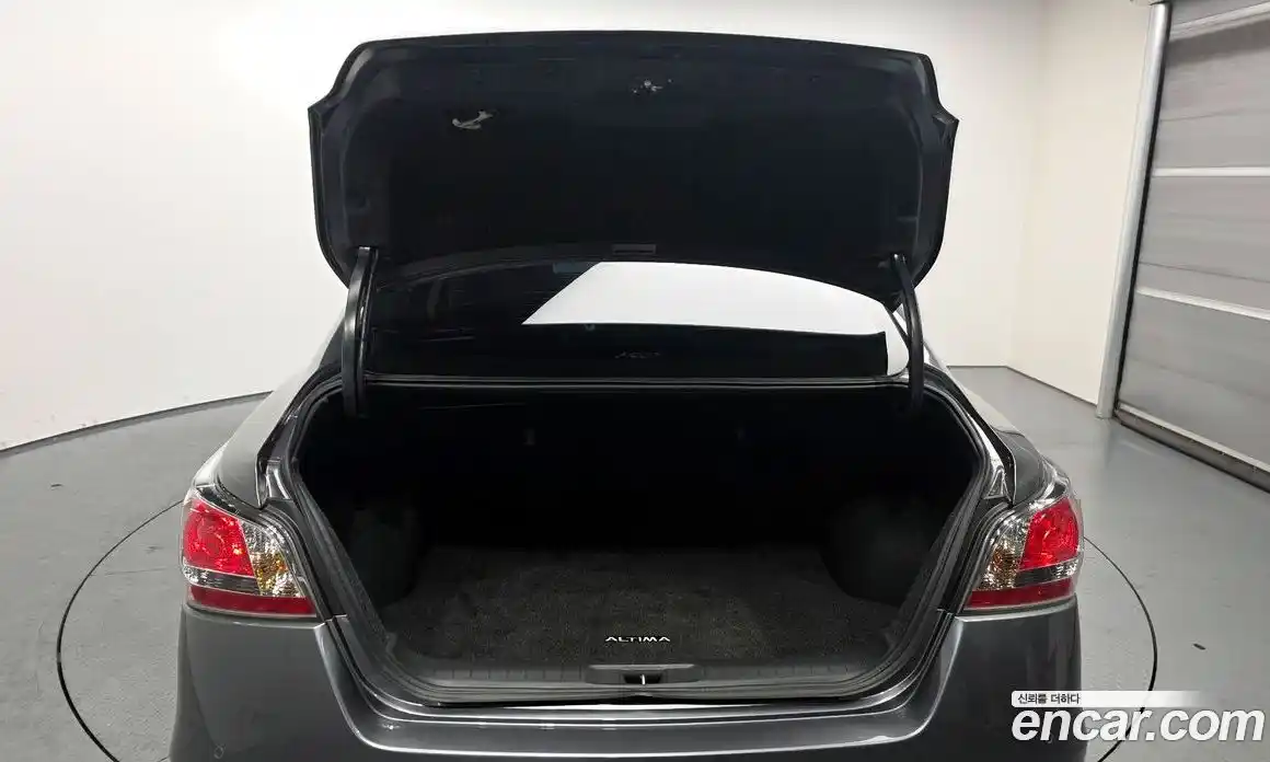 Nissan Altima 2016 2.5 Автомат в Москве № 548079, фото 20