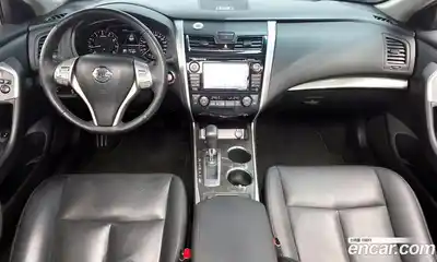 Nissan Altima 2016 2.5 Автомат в Москве № 548079, миниатюра 7