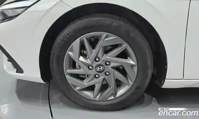 Hyundai Avante 2024 1.6 Автомат в Москве № 5501, миниатюра 9