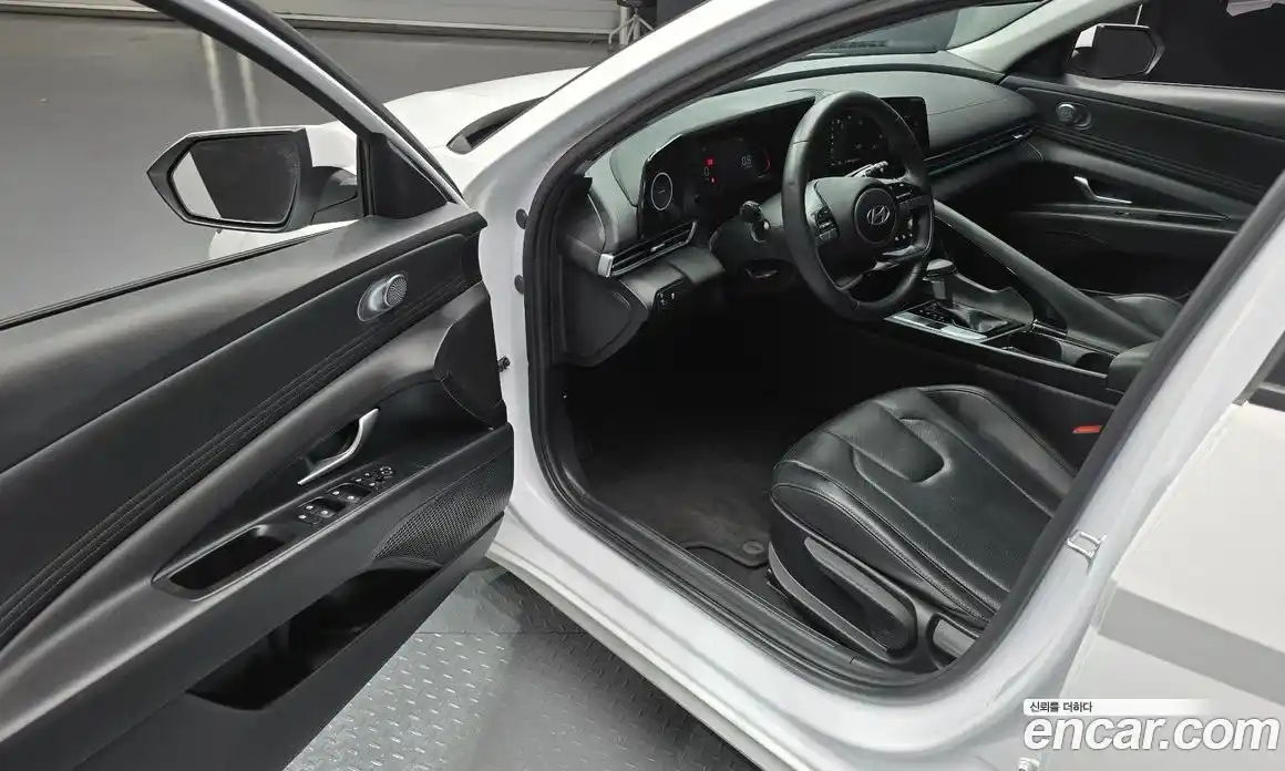 Hyundai Avante 2024 1.6 Автомат в Москве № 5501, фото 10