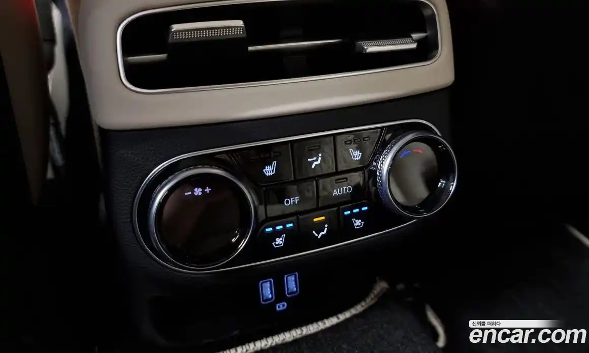 Genesis GV70 2024 2.5 Автомат в Москве № 57056, фото 20