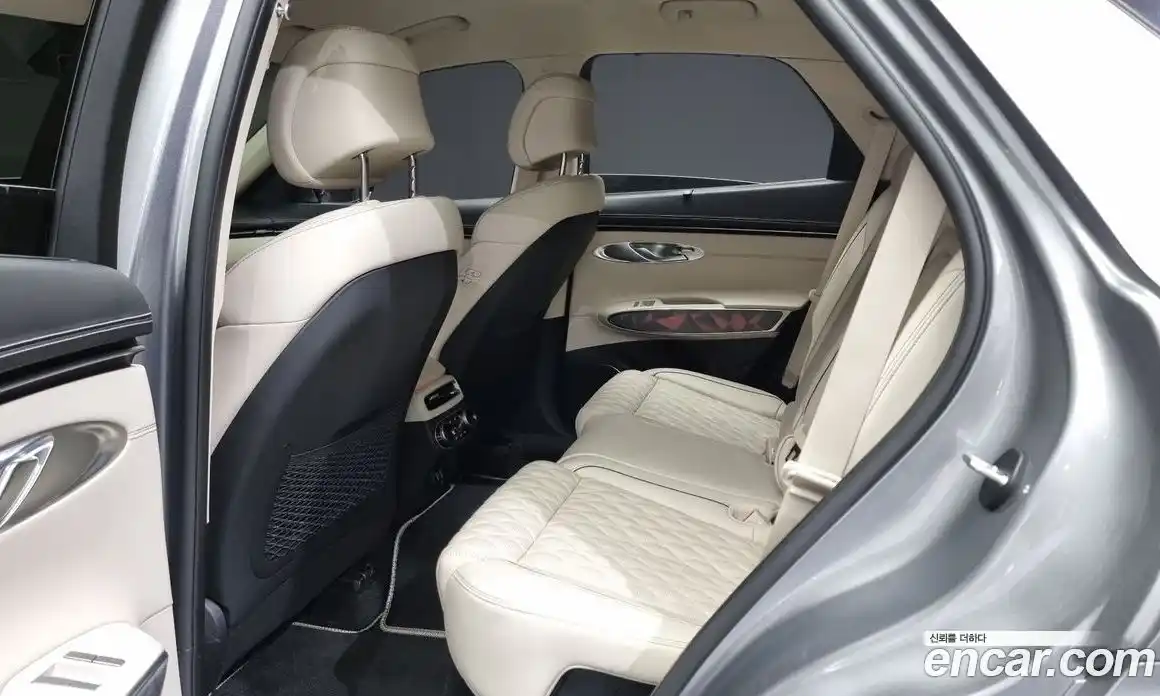 Genesis GV70 2024 2.5 Автомат в Москве № 57056, фото 3