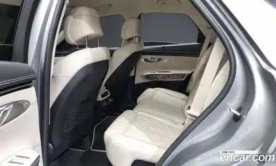 Genesis GV70 2024 2.5 Автомат в Москве № 57056, миниатюра 3