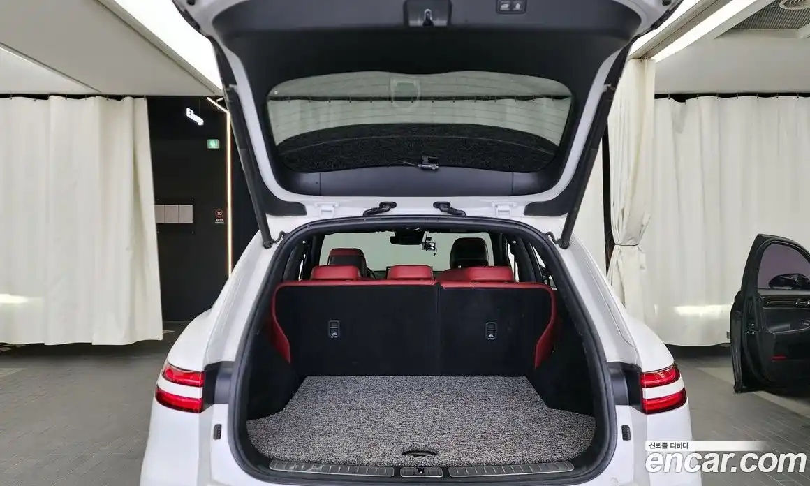 Genesis GV70 2021 2.5 Автомат в Москве № 85679, фото 18