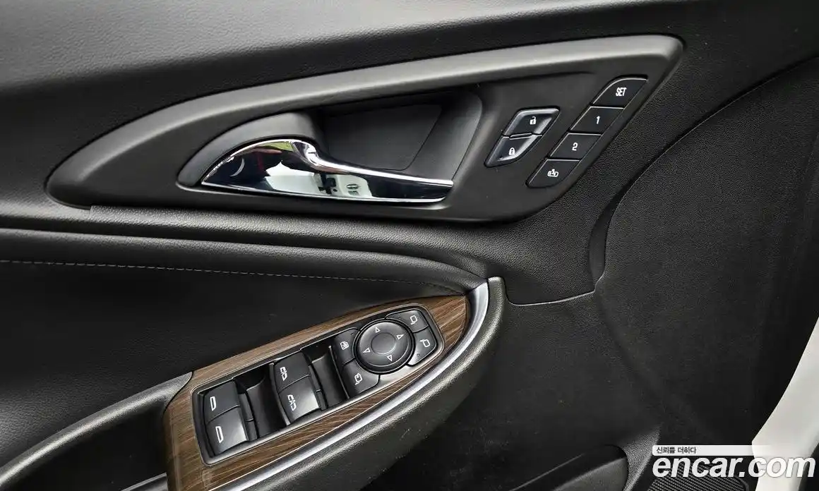 Chevrolet Malibu 2017 1.5 Автомат в Москве № 104998, фото 12