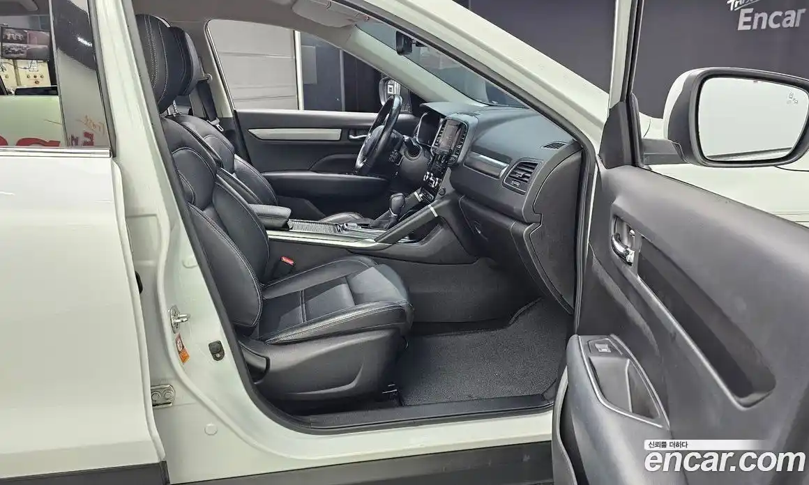 Renault QM6 2022 2.0 Автомат в Москве № 106334, фото 17