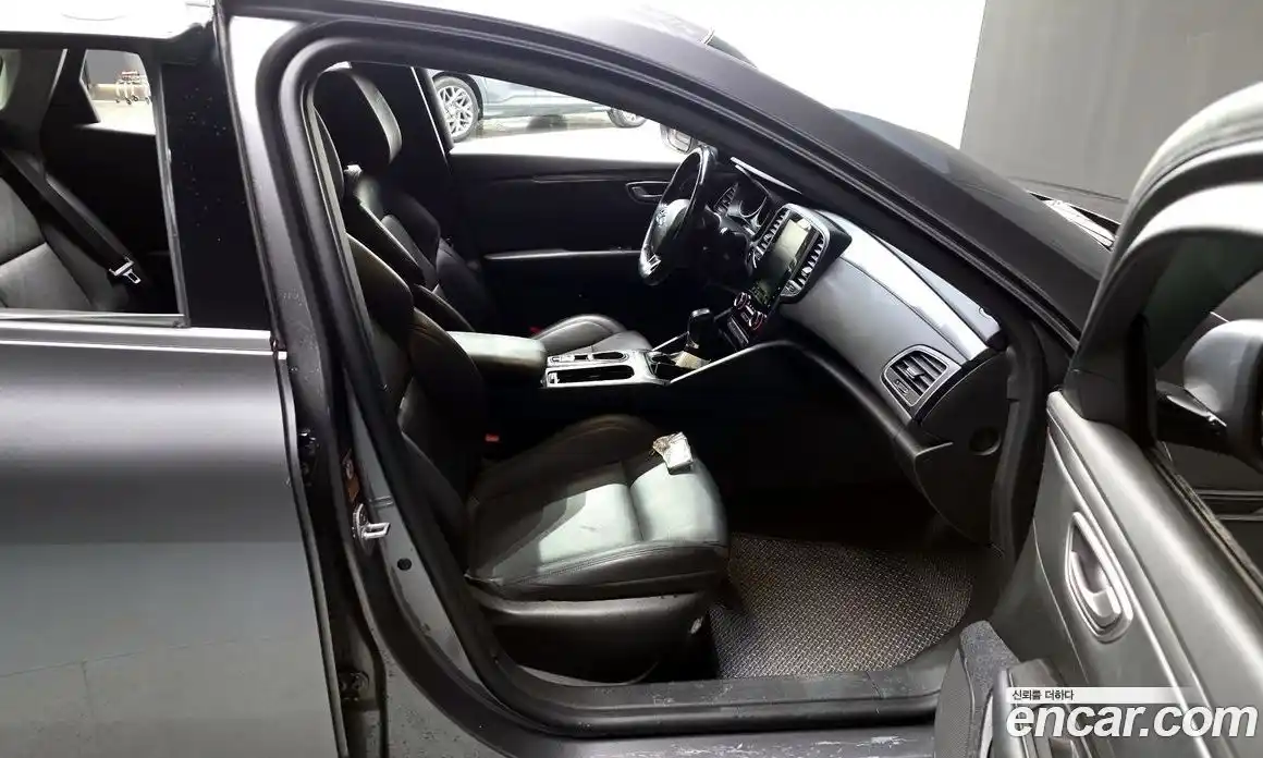 Renault SM6 2020 2.0 Автомат в Москве № 107204, фото 11