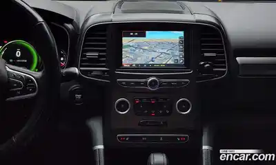 Renault QM6 2017 2.0 Автомат в Москве № 107455, миниатюра 6