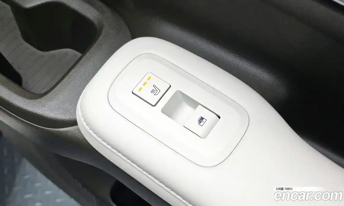 Hyundai Santa Fe 2024 2.5 Автомат в Москве № 108317, фото 18