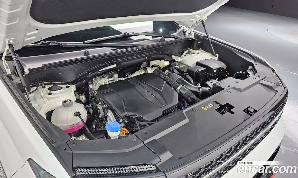 Hyundai Santa Fe 2024 2.5 Автомат в Москве № 108317, фото 6