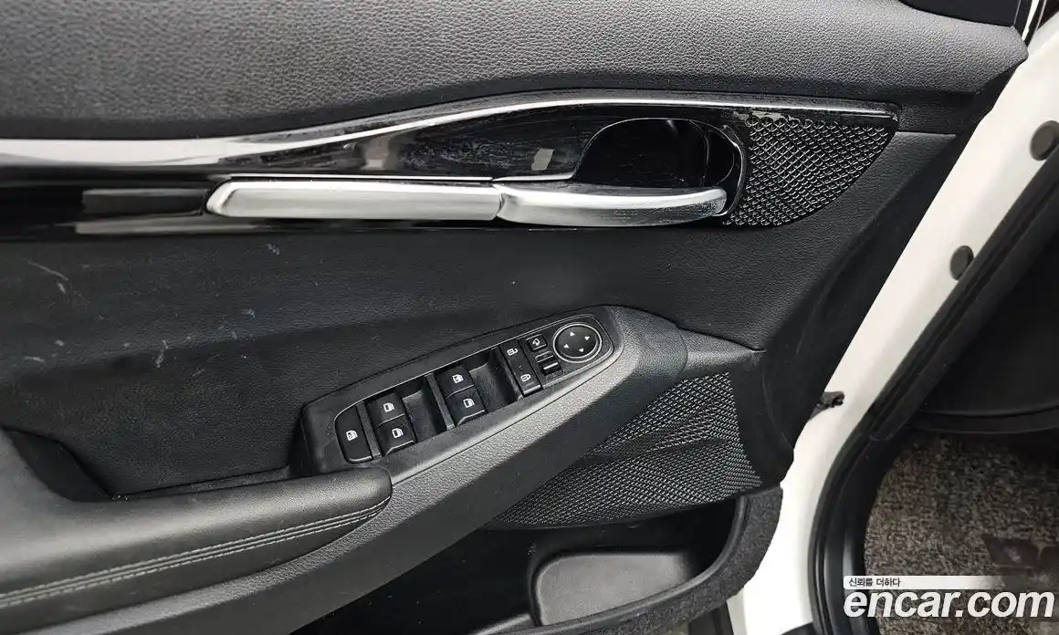 Kia Seltos 2022 1.6 Автомат в Москве № 11035, фото 19