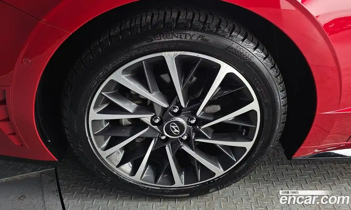 Hyundai Sonata 2021 1.6 Автомат в Москве № 112188, фото 5