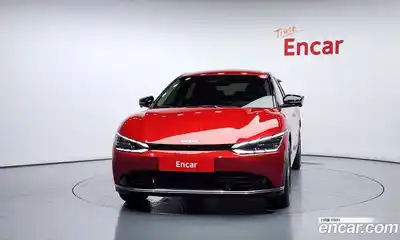 Kia EV6 2023 0.1 Автомат в Москве № 114113, миниатюра 3