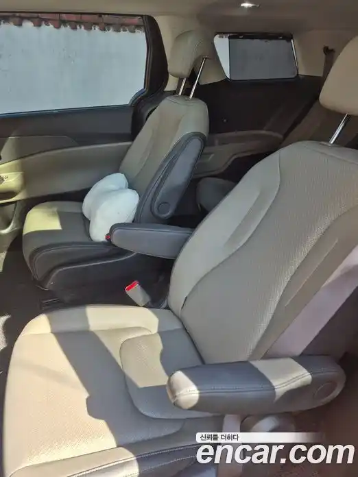 Kia Canival 2025 1.6 Автомат в Москве № 114866, фото 11