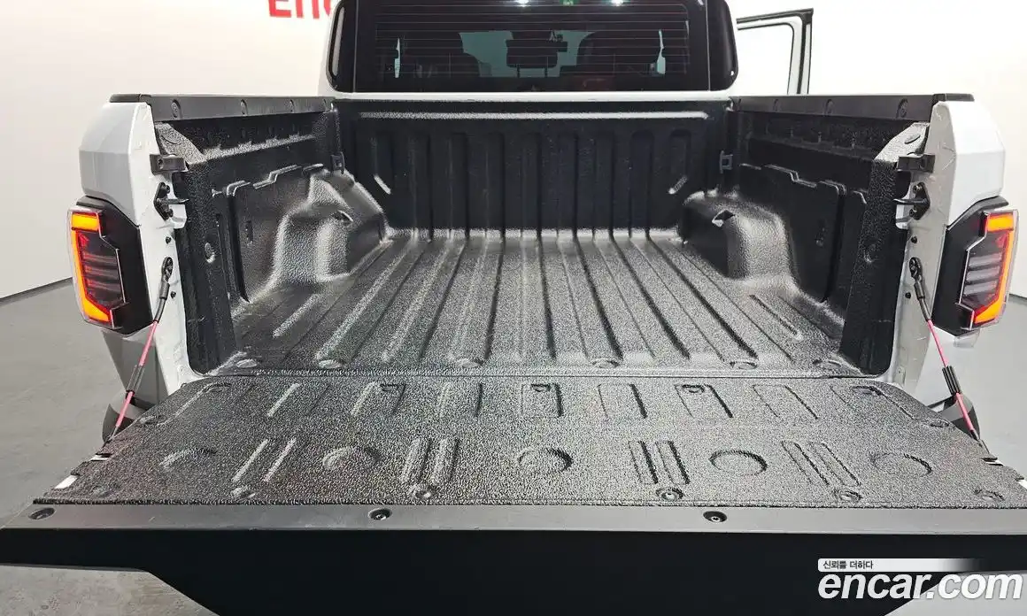 Kia Tasman 2026 2.5 Автомат в Москве № 115434, фото 9