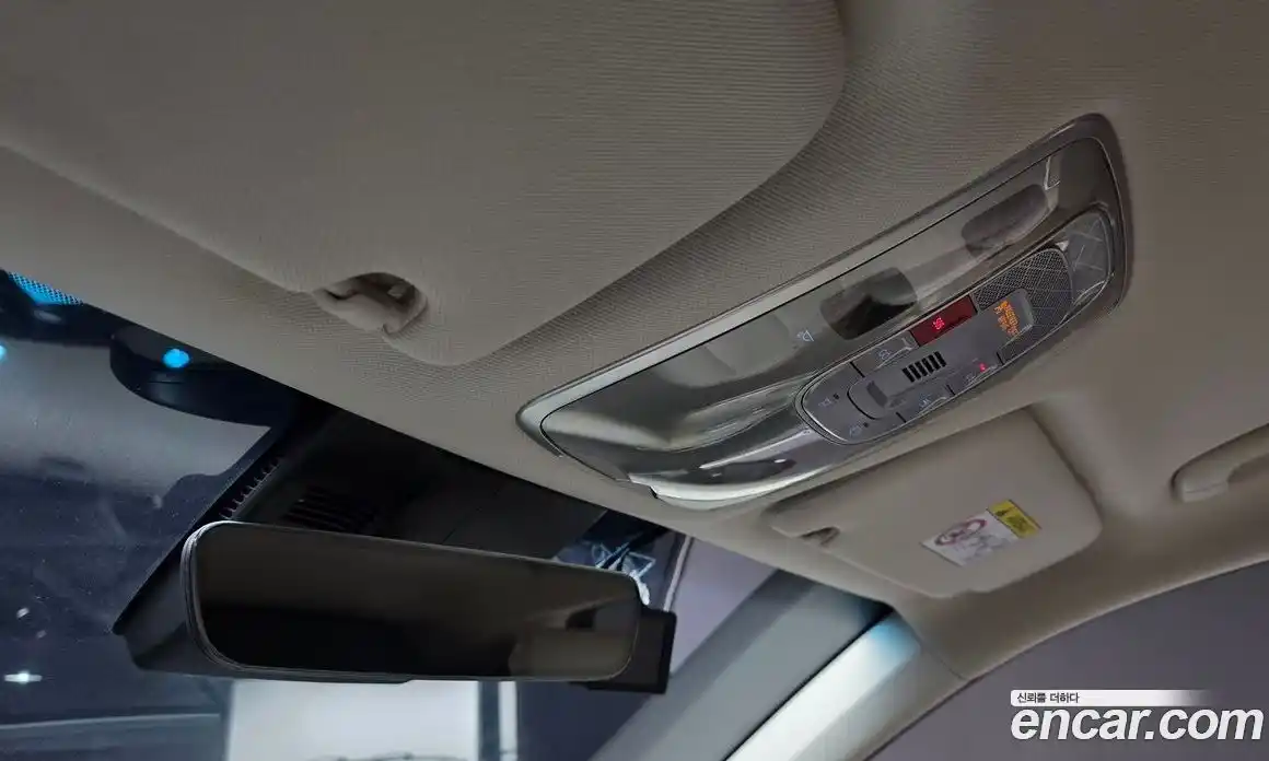 Genesis GV70 2024 2.2 Автомат в Москве № 116989, фото 14