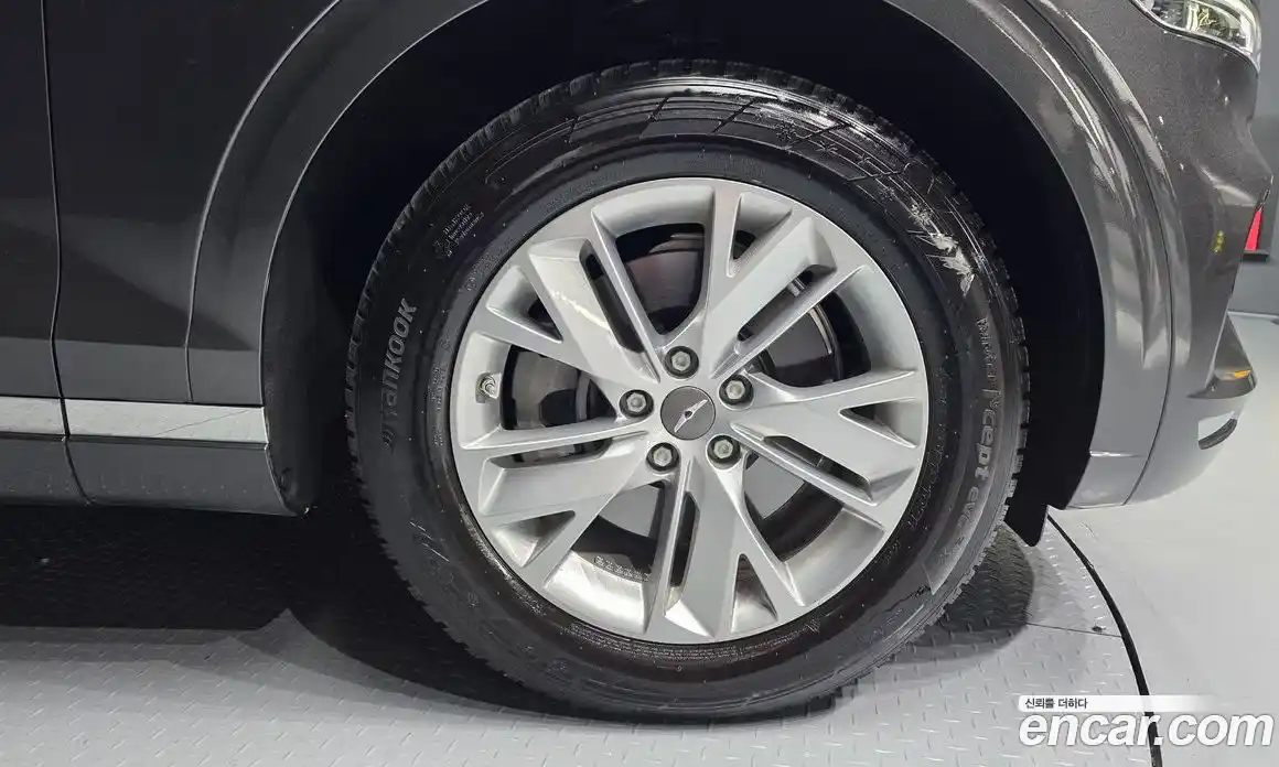 Genesis GV70 2024 2.2 Автомат в Москве № 116989, фото 5