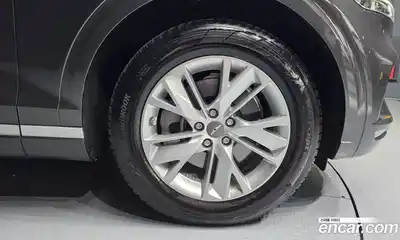 Genesis GV70 2024 2.2 Автомат в Москве № 116989, миниатюра 5