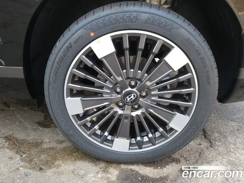 Hyundai Santa Fe 2025 1.6 Автомат в Москве № 129450, фото 5