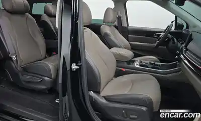 Kia Canival 2025 1.6 Автомат в Москве № 131070, миниатюра 4