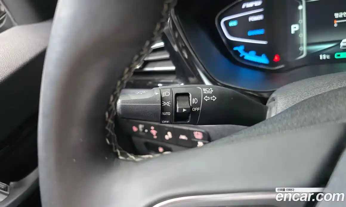 Kia Niro 2022 1.6 Автомат в Москве № 131504, фото 16