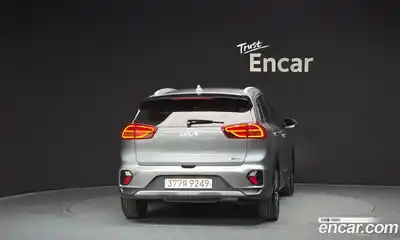 Kia Niro 2022 1.6 Автомат в Москве № 131504, миниатюра 4