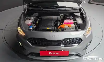 Kia Niro 2022 1.6 Автомат в Москве № 131504, миниатюра 6