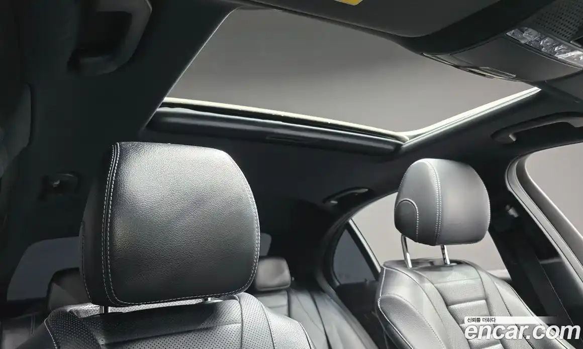 Mercedes-Benz E-Class 2021 1.9 Автомат в Москве № 139346, фото 19