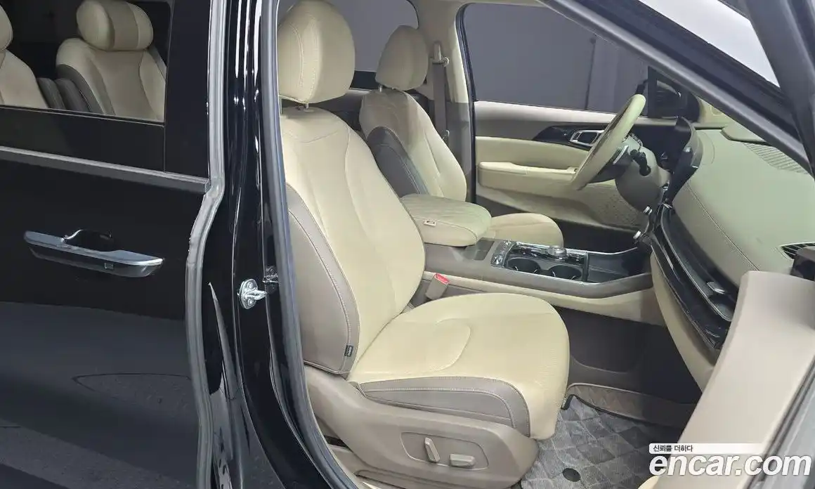 Kia Canival 2024 2.2 Автомат в Москве № 13936, фото 18