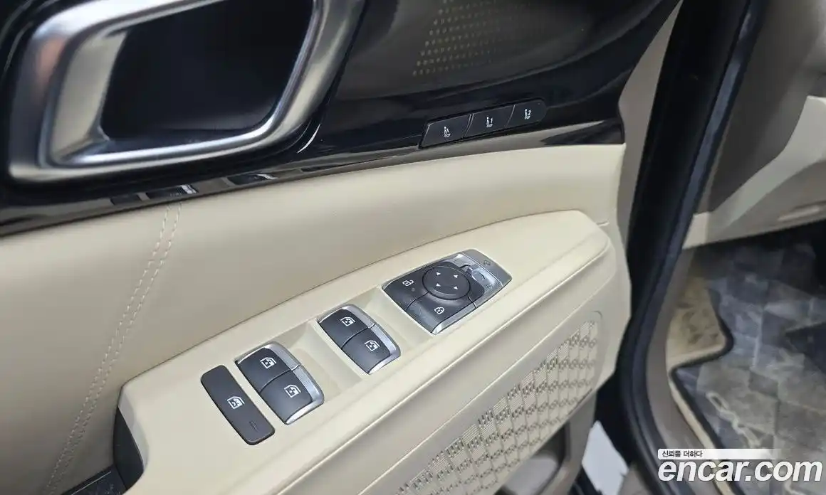 Kia Canival 2024 2.2 Автомат в Москве № 13936, фото 6