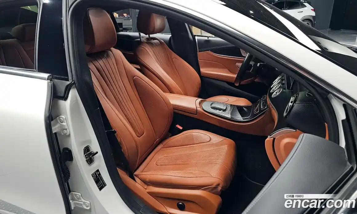 Mercedes-Benz CLS-Class 2022 2.0 Автомат в Москве № 141719, фото 10