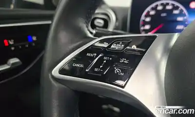 Mercedes-Benz C-Class 2022 2.0 Автомат в Москве № 142572, миниатюра 2