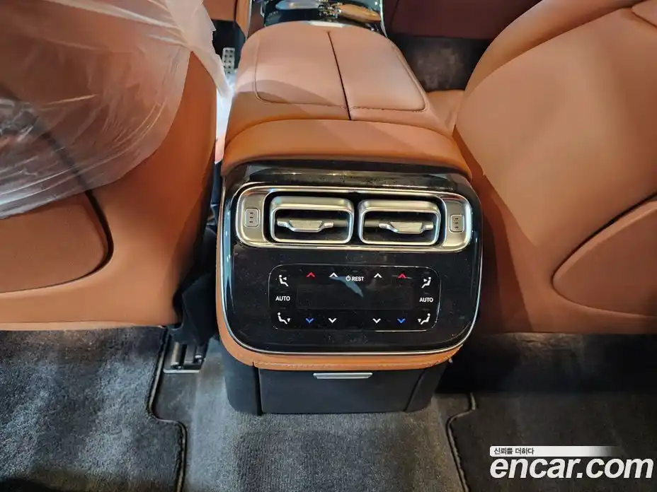 Mercedes-Benz S-Class 2023 3.0 Автомат в Москве № 142845, фото 17