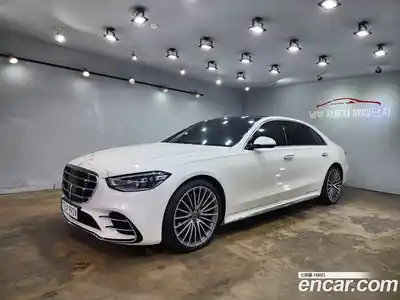 Mercedes-Benz S-Class 2023 3.0 Автомат в Москве № 142845, миниатюра 2