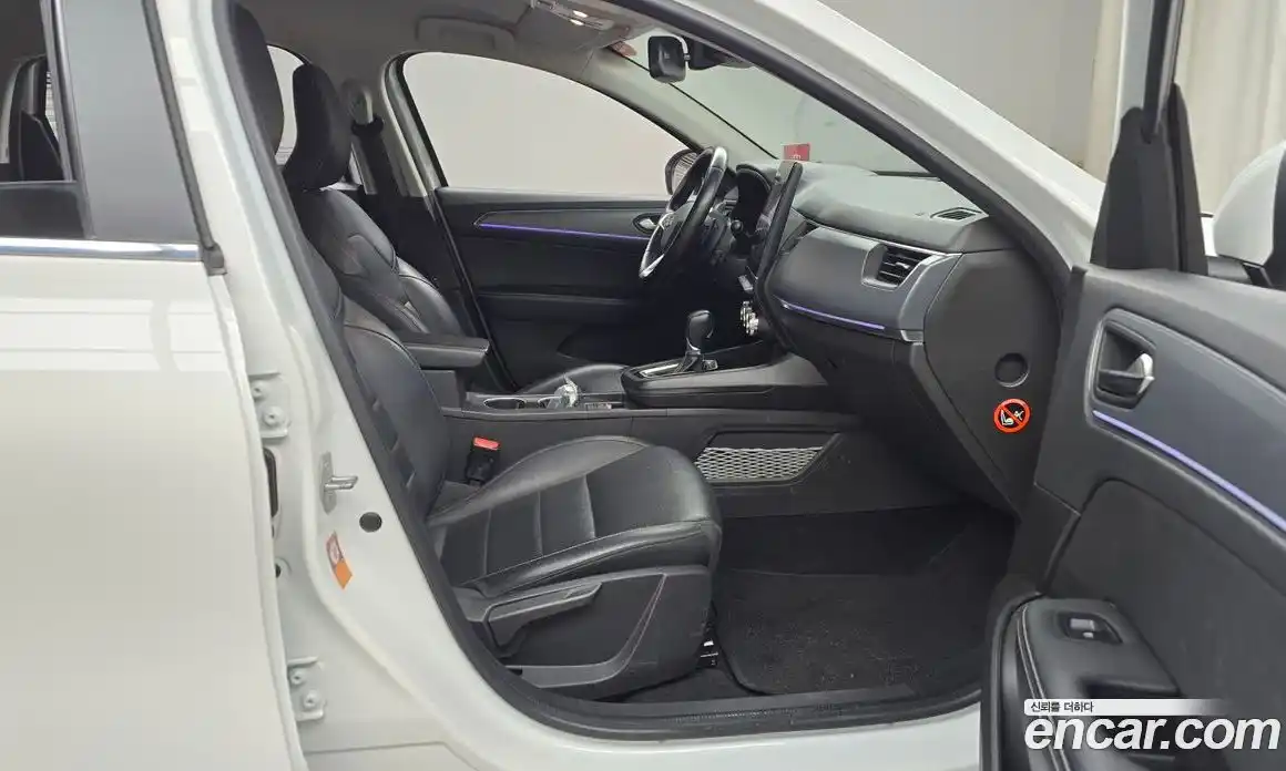 Renault XM3 2023 1.6 Автомат в Москве № 149703, фото 11