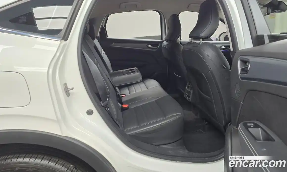 Renault XM3 2023 1.6 Автомат в Москве № 149703, фото 12