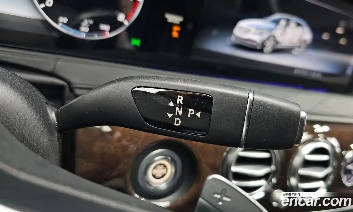 Mercedes-Benz S-Class 2018 6.0 Автомат в Москве № 150717, фото 9